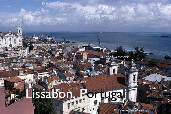 BAUTEN - Historische Bauten - Altstadt von Lissabon, Portugal