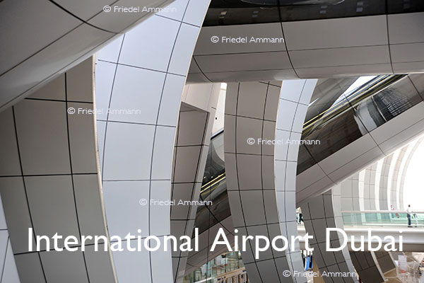 BAUTEN / MOBILITÄT – BUILDINGS - Konstruktionen / Constructions – International Airport Dubai