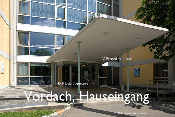 BAUTEN / MOBILITÄT – BUILDINGS - Konstruktionen / Constructions – Vordach, Hauseingang