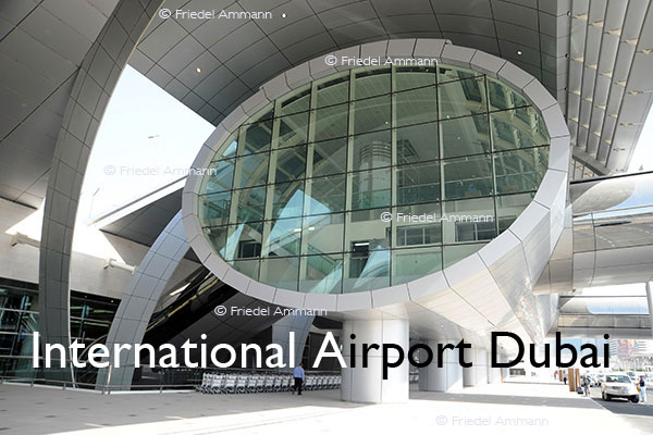 BAUTEN / MOBILITÄT – BUILDINGS - Konstruktionen / Constructions – International Airport Dubai