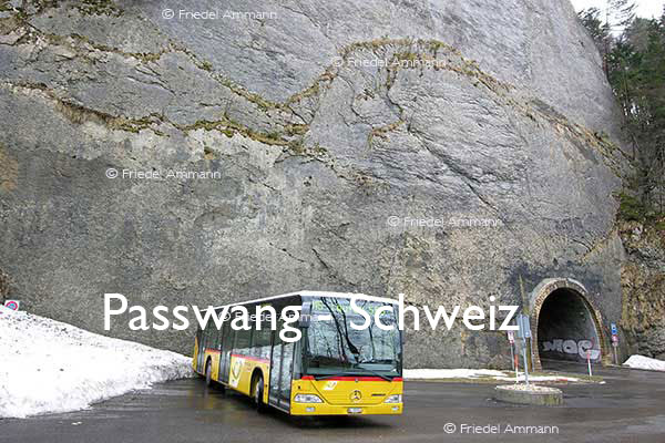 BAUTEN / MOBILITÄT – BUILDINGS / MOBILITY - Strassen, Tunnels - Roads, Tunnel – Passwang, Schweiz