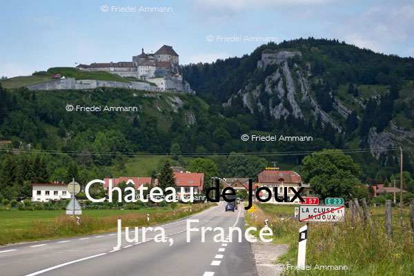 BAUTEN / BUILDINGS - Burgen / Castles - Château de Joux, Jura, France