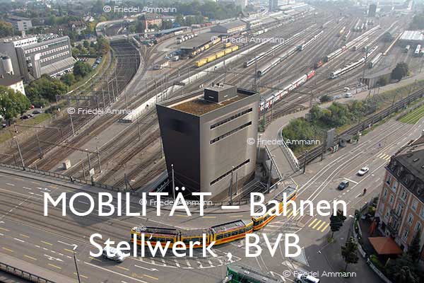 BAUTEN / MOBILITÄT – Bahn – BLT Tram, Zentrales Stellwerk der SBB - Architekten Herzog & de Meuron - Münchensteinerbrücke, Basel, Schweiz