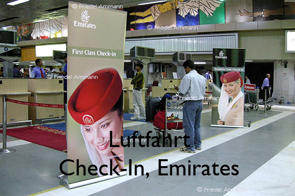 BAUTEN / MOBILITÄT – Luftfahrt - Check-In, Emirates