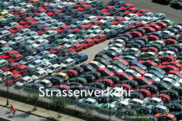 BAUTEN / MOBILITÄT – Strassenverkehr / Traffic 