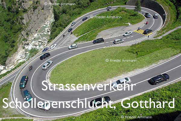 BAUTEN / MOBILITÄT – Strassenverkehr / Traffic – Schöllenenschlucht, Göschenen-Andermatt - Gotthard, Schweiz