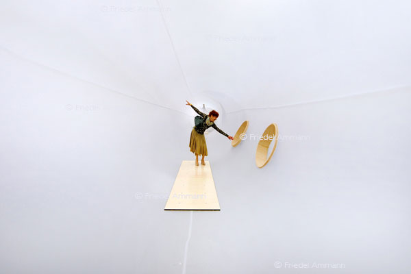 KULTUR - ART Unlimited Basel 41 2010 - Ikurrina Quarter, Sergio Prego - Galeria Soledad Lorenzo, Madrid