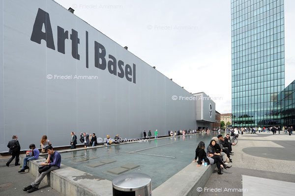 KULTUR - ART Unlimited Basel 41 2010 