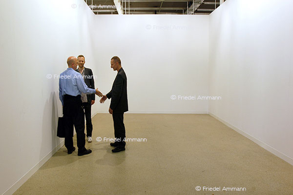 KULTUR - ART Unlimited Basel 35 2004 