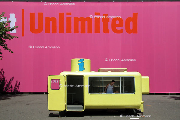 KULTUR - ART Unlimited Basel 34 2003 