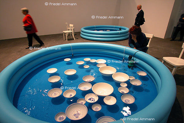 KULTUR - ART Unlimited Basel 33 2002 