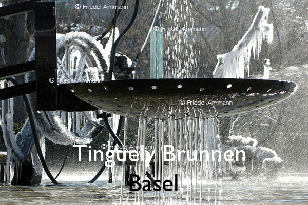 KULTUR – Denkmäler / Kunst im öffentlichen Raum - Tinguely Fasnachtsbrunnen - Basel, Schweiz