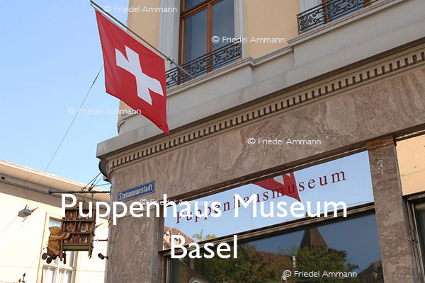 KULTUR – Puppenhaus Museum - Basel, Schweiz