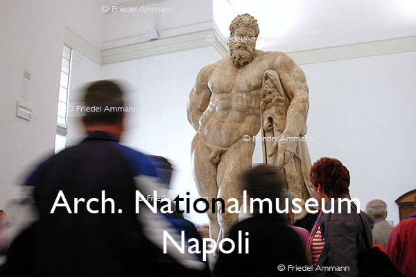 KULTUR – Archäologisches Nationalmuseum - Napoli, Italia