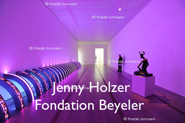 KULTUR – Ausstellungen / Galerien – Jenny Holzer in der Fondation Beyeler – Riehen, Schweiz