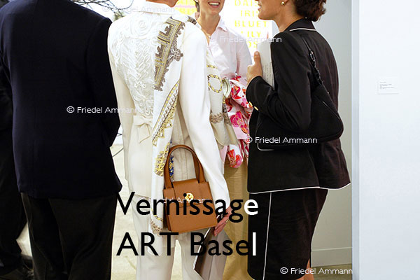 KULTUR – Ausstellungen / Galerien – Vernissage an der ART Unlimited Basel, Schweiz