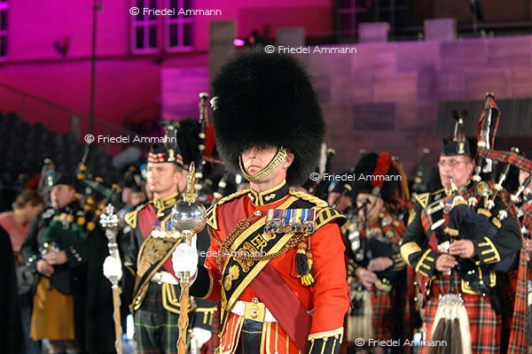 KULTUR - Basel Tattoo - Massed Pipes and Drums