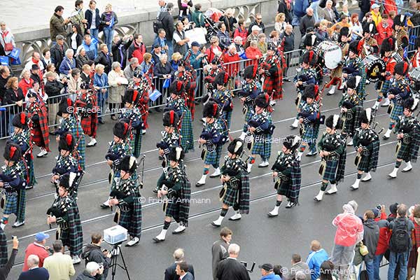 KULTUR - Basel Tattoo – Umzug durch die Stadt