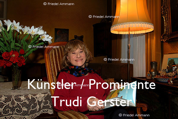 KULTUR – Künstler / Prominente - Trudi Gerster, Märchenerzählerin, Schauspielerin, Politikerin, Schweizer Legende 