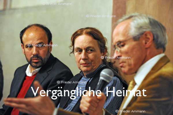 KULTUR – Vergängliche Heimat – Dan Wiener, Bettina Eichin (Künstlerin), Martin Vosseler (Arzt, Umweltaktivist) - Bischofssaal Münster, Basel 