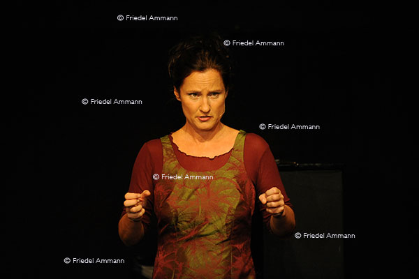 Kabarettistin Angela Buddecke