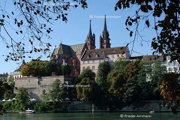 KULTUR – Christentum – Basler Münster, Schweiz