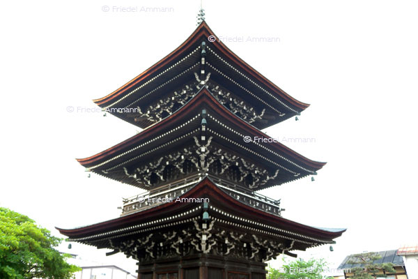 KULTUR – Buddhismus - Hida Kokubunji – Takayama, Japan 