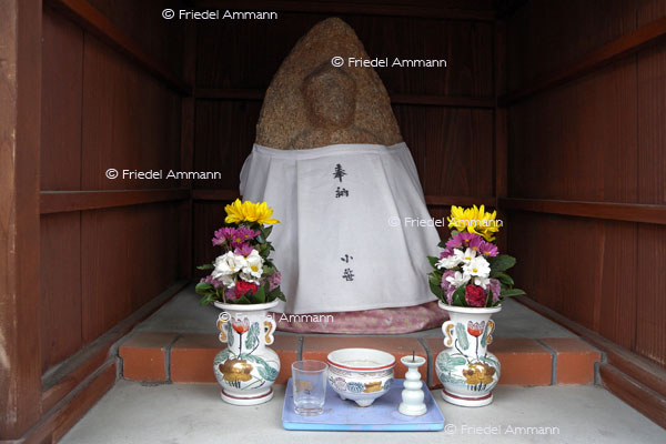 KULTUR – Buddhismus - Jizo Statue - Japan 