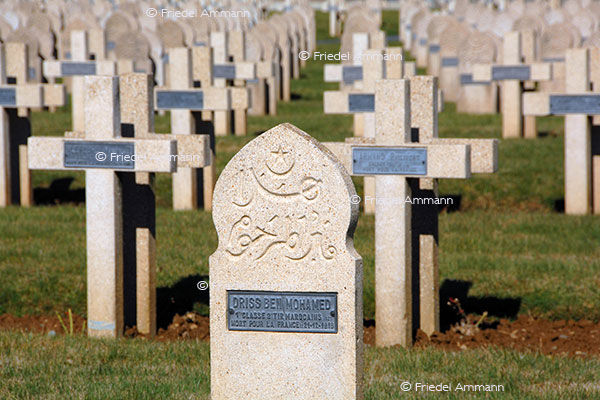 KULTUR – Islam – Soldatenfriedhof, France