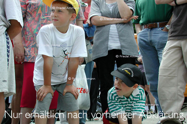 LEBEN - Kinder / children - Schweiz