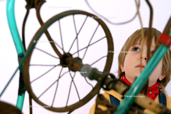 LEBEN - Kinder / children - Schweiz