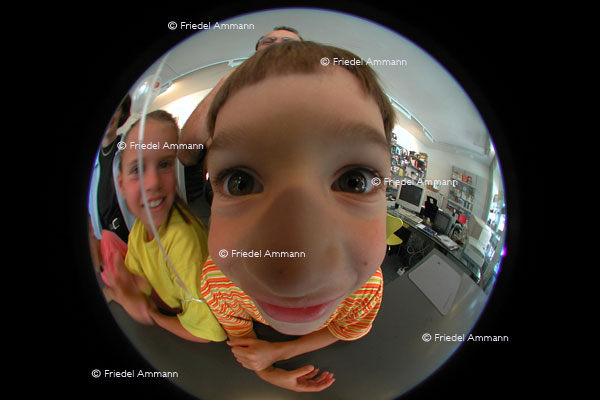 LEBEN - Kinder / children - Schweiz