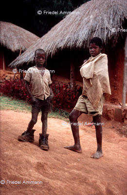 LEBEN - Kinder / children - Malawi