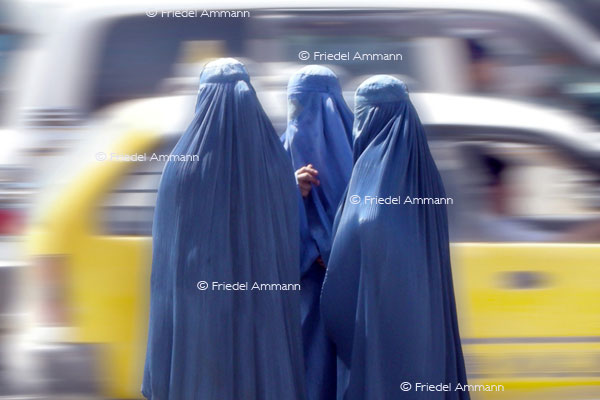 Frauen / Women