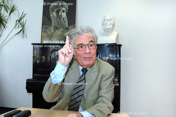 LEBEN - Männer / Men  - Prof. Joachim Latacz, Altphilologe – Basel, Schweiz