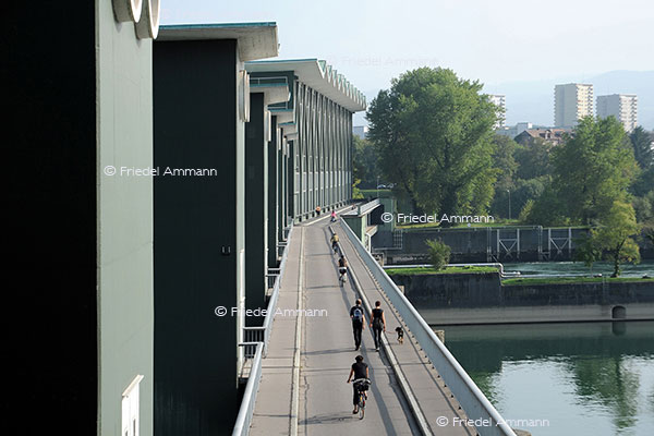 LEBEN - Freizeit / leisure – Stauwerk Birsfelden, Schweiz