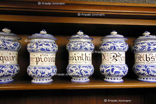 LEBEN - Gesundheit / health - Apotheke