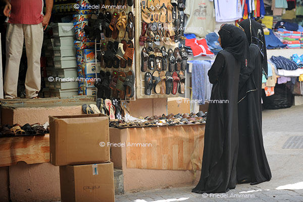 LEBEN – Mode – Oman
