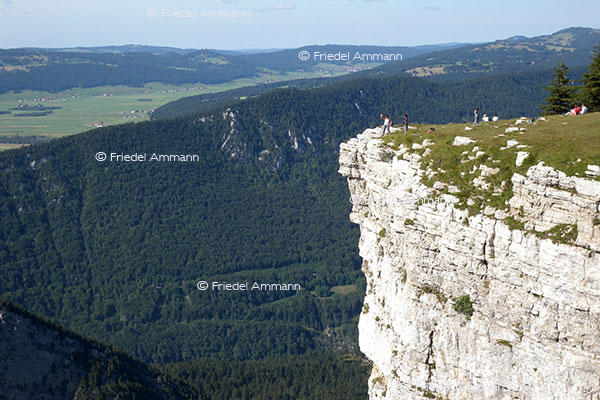 LEBEN – Outdoor - Jura, Schweiz 