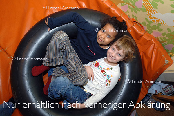 LEBEN - Spiel / play