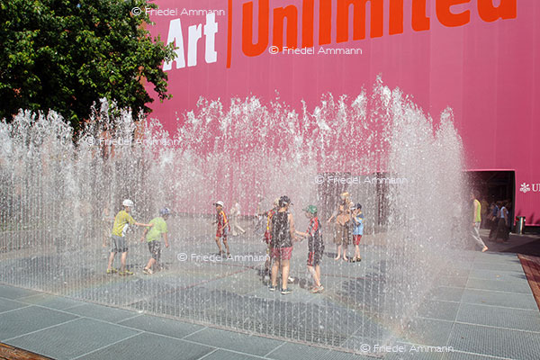 LEBEN - Spiel / play – ART Unlimited Basel
