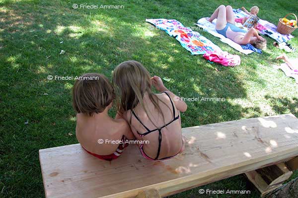 LEBEN - Spiel / play