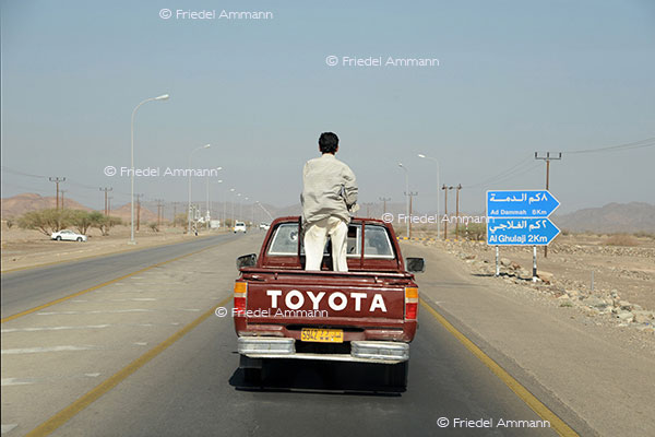 LEBEN - Unterwegs / on the way - Oman