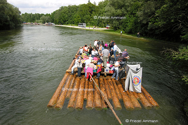 LEBEN - Unterwegs / on the way – Isar, München, Deutschland