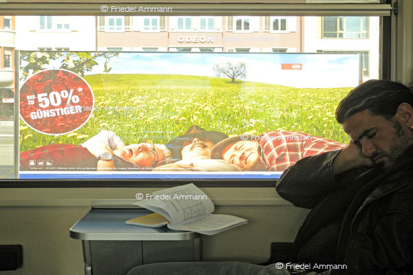 LEBEN - Unterwegs / on the way – SBB, Schweiz