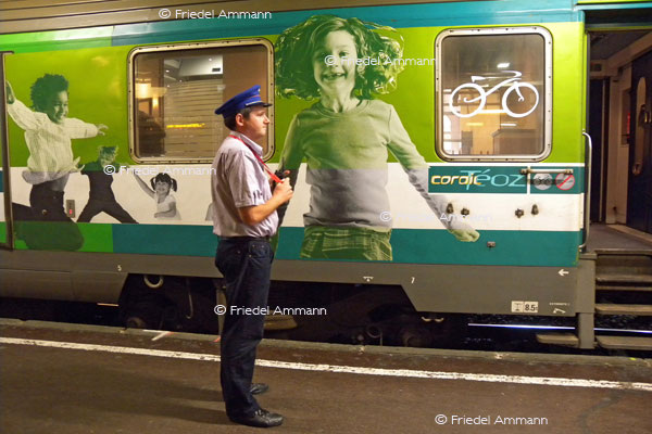 LEBEN - Unterwegs / on the way - France