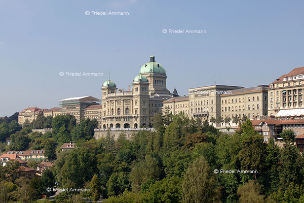 SCHWEIZ - Impressionen 1 - Bundeshaus, Bern