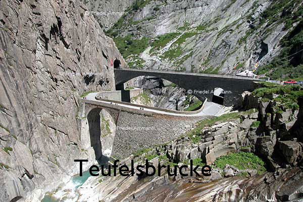 SCHWEIZ - Alpen - Teufelsbrücke, Schöllenenschlucht 