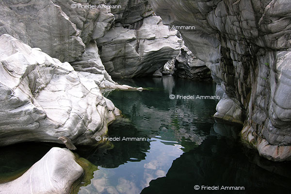 SCHWEIZ - Tessin / Ticino - Locarno - Maggia bei Ponte Brolla