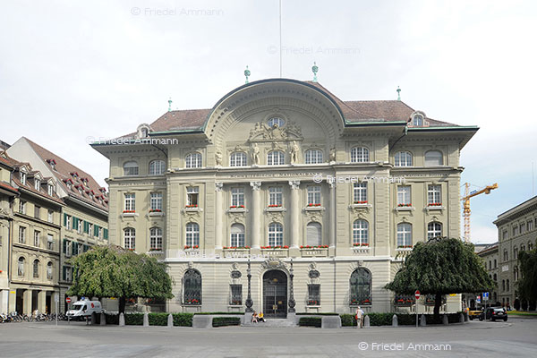 SCHWEIZ - Bern - Bundeshausplatz, Nationalbank
